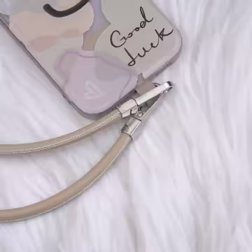 單色簡約皮革×手機斜背雙勾掛繩×奶咖