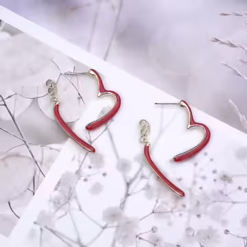 安可拉復古紅心&times;後掛式吊墜耳環 