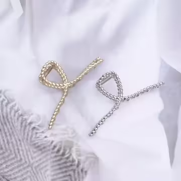 金屬波紋麻花×鯊魚夾×銀色