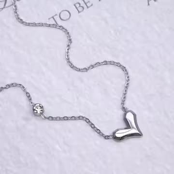 316鋼飾×愛心點鑽×鎖骨項鍊×銀色