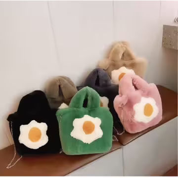 毛絨絨荷包蛋×鍊條斜背包×灰色