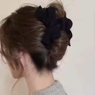 毛線蝴蝶結×鯊魚夾×共二色