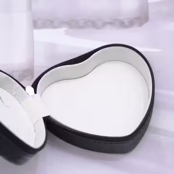 愛心雙層皮革×拉鍊飾品盒×黑色