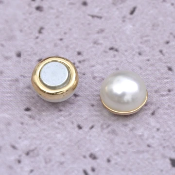 氣質珍珠×雙面磁吸耳夾.avif