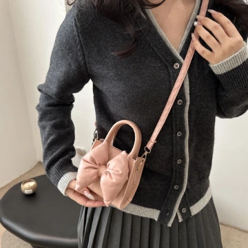 澎澎蝴蝶結小廢包×斜背包×白色.avif