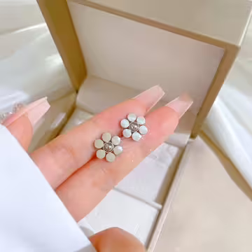 316鋼飾×小雛菊×耳釘×銀色