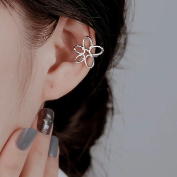 線條花朵×U型耳骨夾.avif