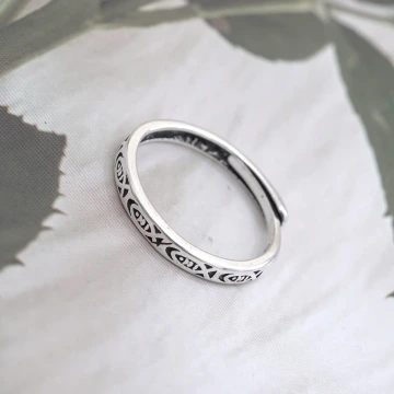 925銀飾×簡約磨砂愛心×鎖骨項鍊 .avif