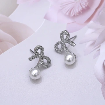 925銀針×珍珠晶鑽蝴蝶結×耳針.avif