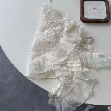 蕾絲花朵裙擺花邊×三角頭巾