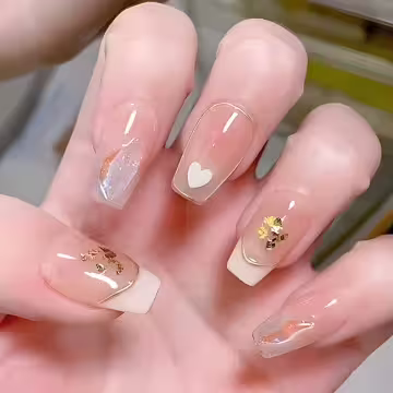 法式粉紅愛心亮面&times;穿戴式手指甲片&times;二十四入