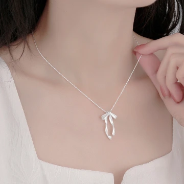 925銀飾×蝴蝶結緞帶×鎖骨項鍊.avif