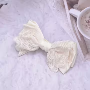 蕾絲緞面蝴蝶結×蝴蝶夾