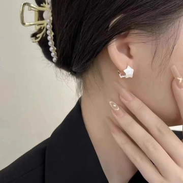 點點繁星垂鑽×三角耳夾.avif
