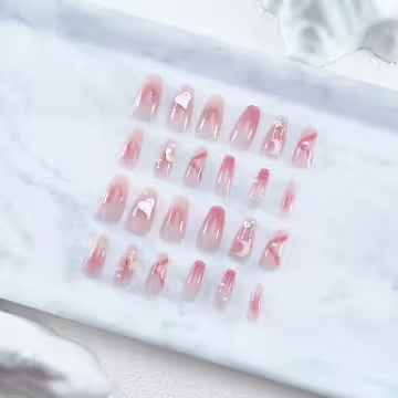 閃粉愛心月蝶亮面&times;穿戴式手指甲片&times;二十四入