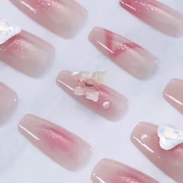 閃粉愛心月蝶亮面&times;穿戴式手指甲片&times;二十四入