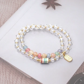 小白花草莓晶琉璃&times;固定式串珠手鍊.avif