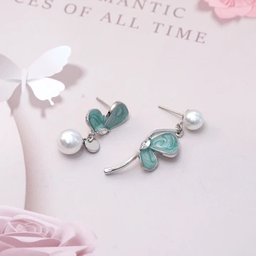 粉桃格子小花霧面&times;穿戴式手指甲片&times;二十四入 .avif