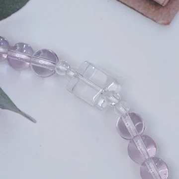 招財綠幽靈&times;固定式串珠手鍊.avif