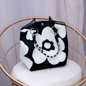 金玫瑰花朵&times;耳扣.avif