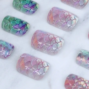 粉紅貓眼夢幻小花亮面×穿戴式手指甲片×二十四入.avif