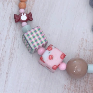 古風小兔&times;拉繩手鍊.avif