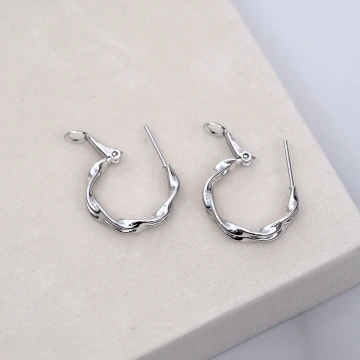 925銀針&times;流光方鑽&times;耳扣.avif