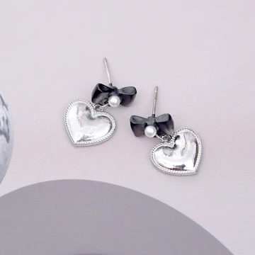 黃色小鴨&times;吊墜耳環.avif