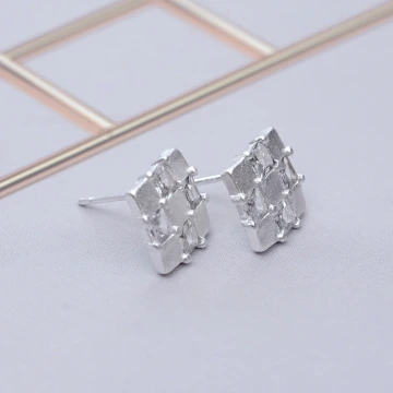 925銀針&times;羅紋蝴蝶領結&times;耳針.avif