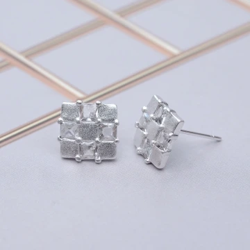 925銀針&times;羅紋蝴蝶領結&times;耳針.avif